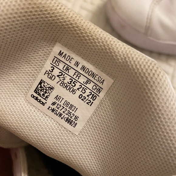 Adidas Grand Court Sneakers - Big Kid Size 3 - VGUC - Picture 5 of 5